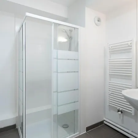 Jba 301 - Kp - Beautiful For 6 Ppl At St Denis -2 Bedrooms *