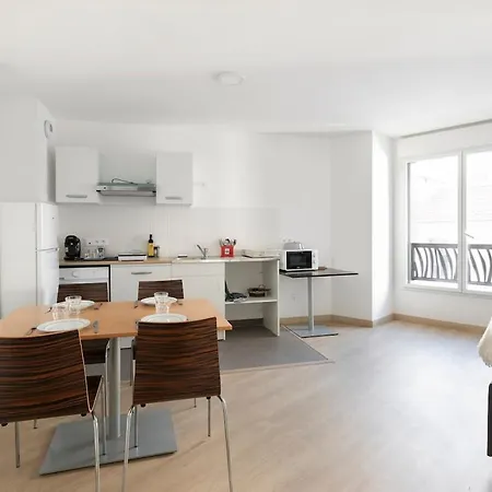 Jba 301 - Kp - Beautiful For 6 Ppl At St Denis -2 Bedrooms *